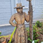 Nanango - Chainsaw sculptures